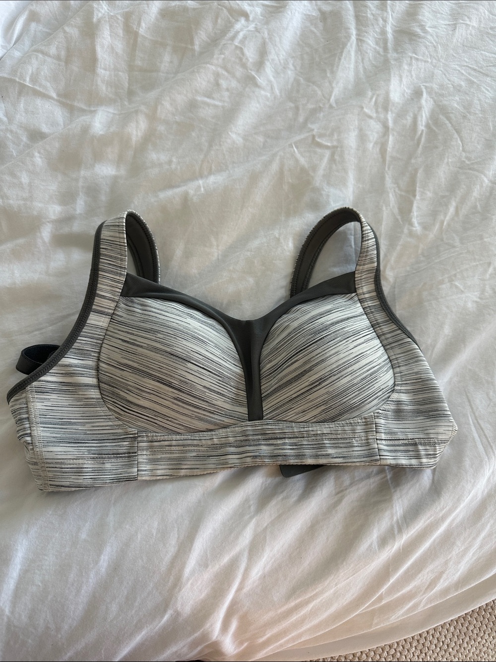 lululemon athletica Gray Striped Molded Cup Support Sports Bra